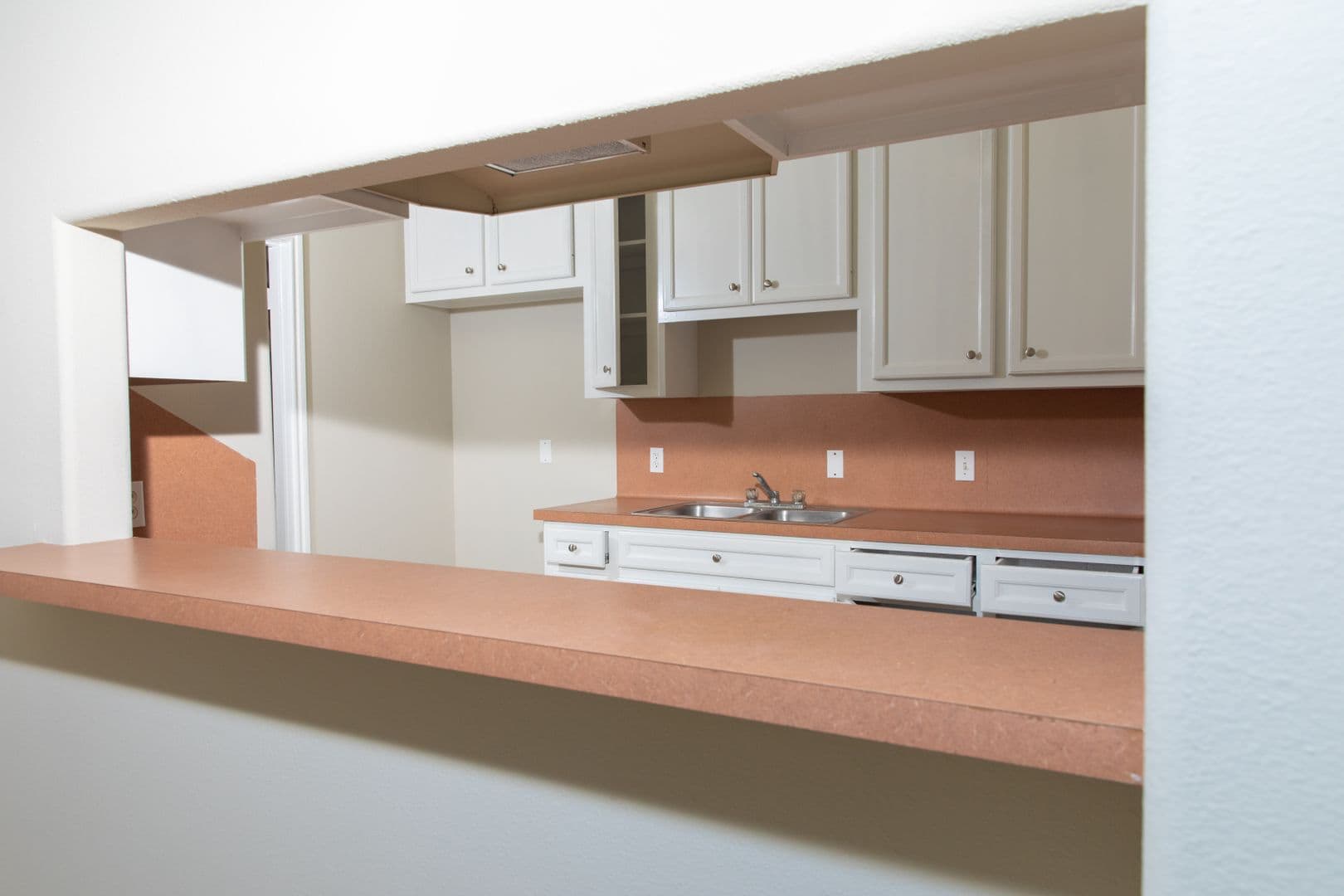 Houston Apartment: 815 Tidwell Rd