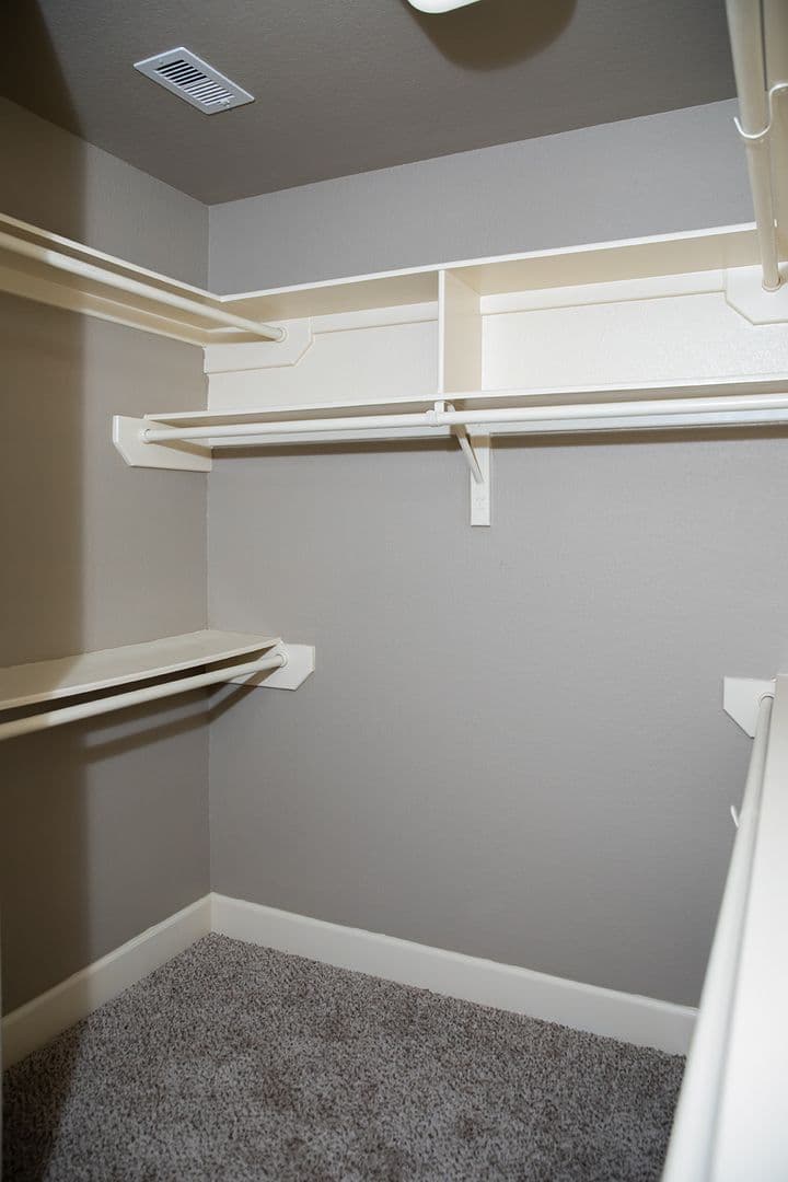 Houston Apartment: BLK 1 - Craven Oaks St.