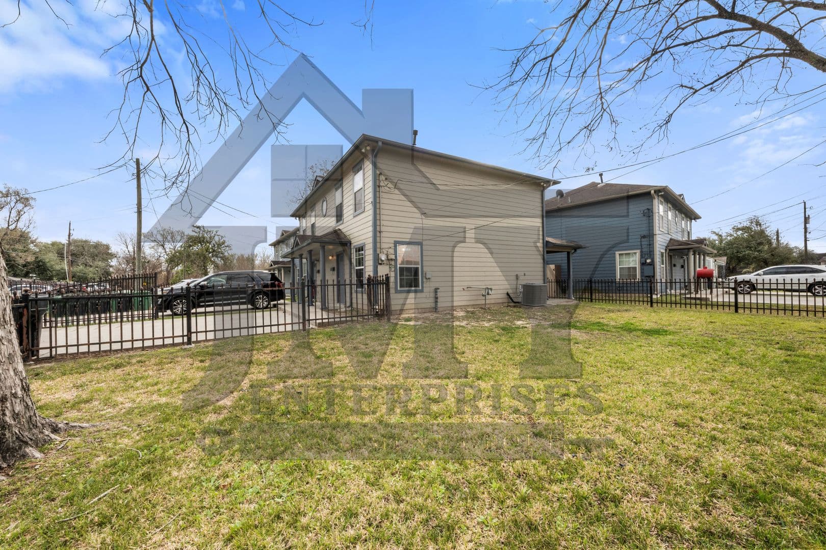 Houston Apartment: 2526 Aldon St