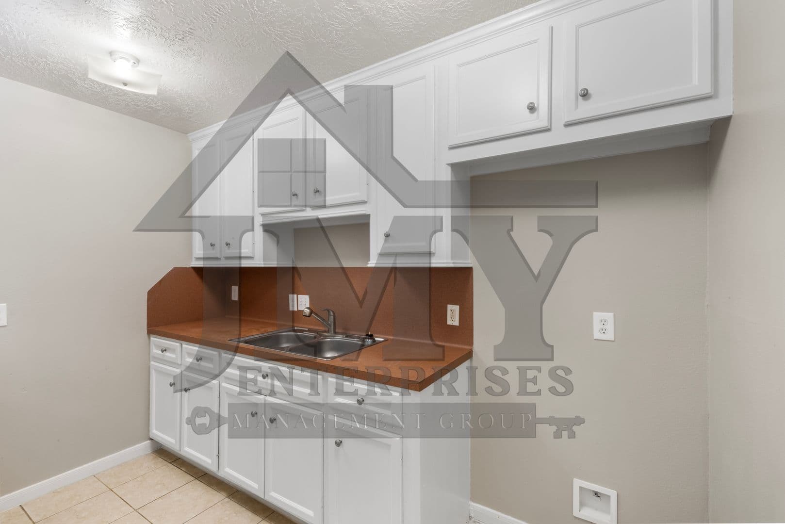 Houston Apartment: 2526 Aldon St