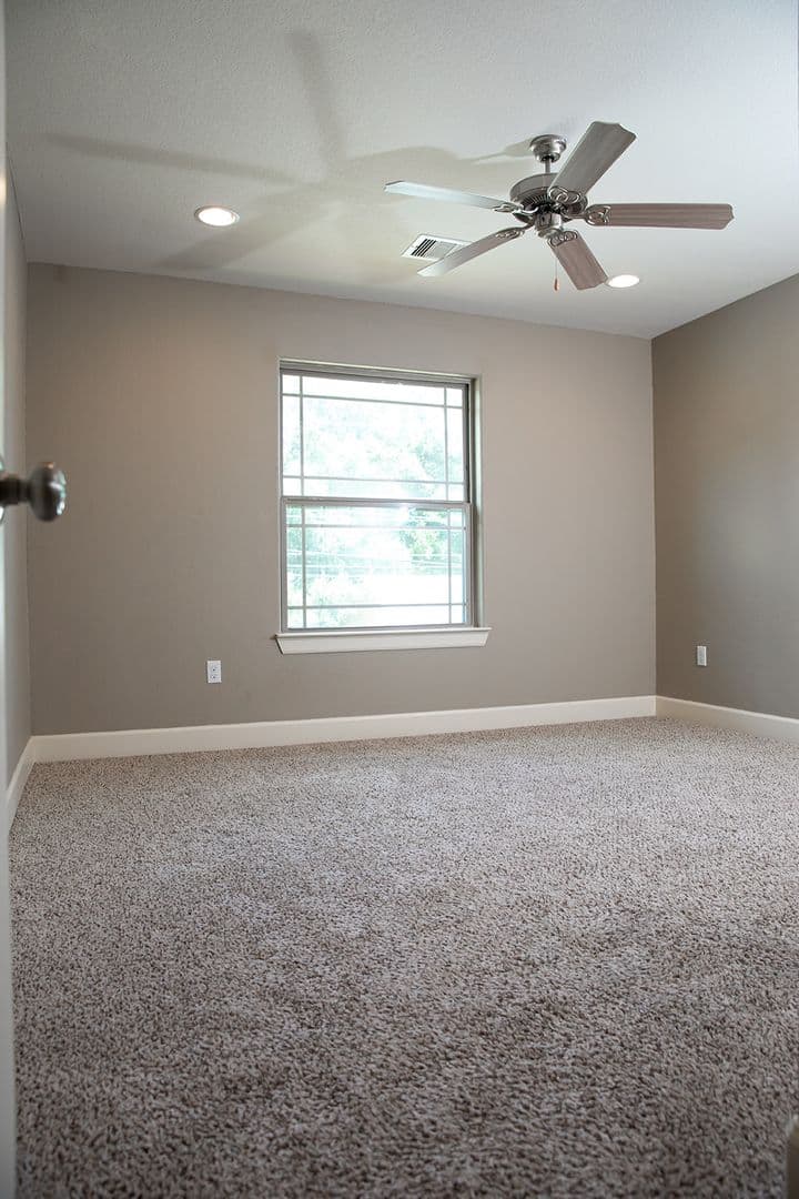 Houston Apartment: BLK 1 - Craven Oaks St.