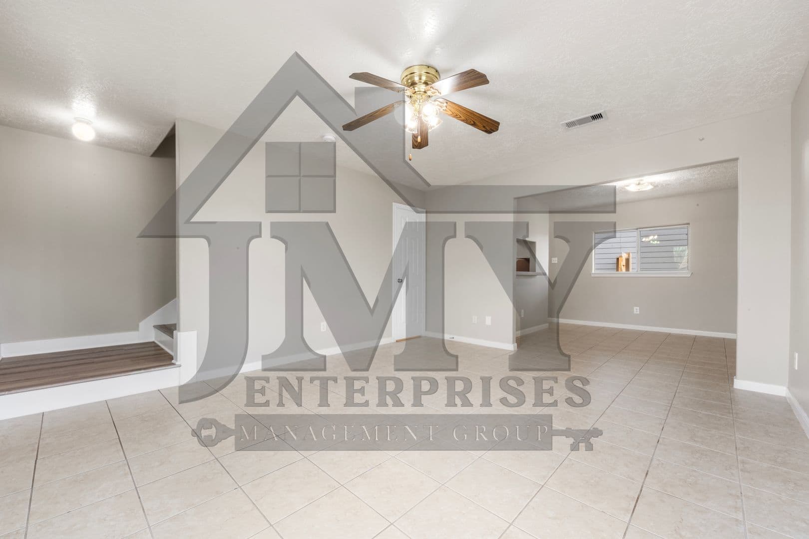 Houston Apartment: 2526 Aldon St