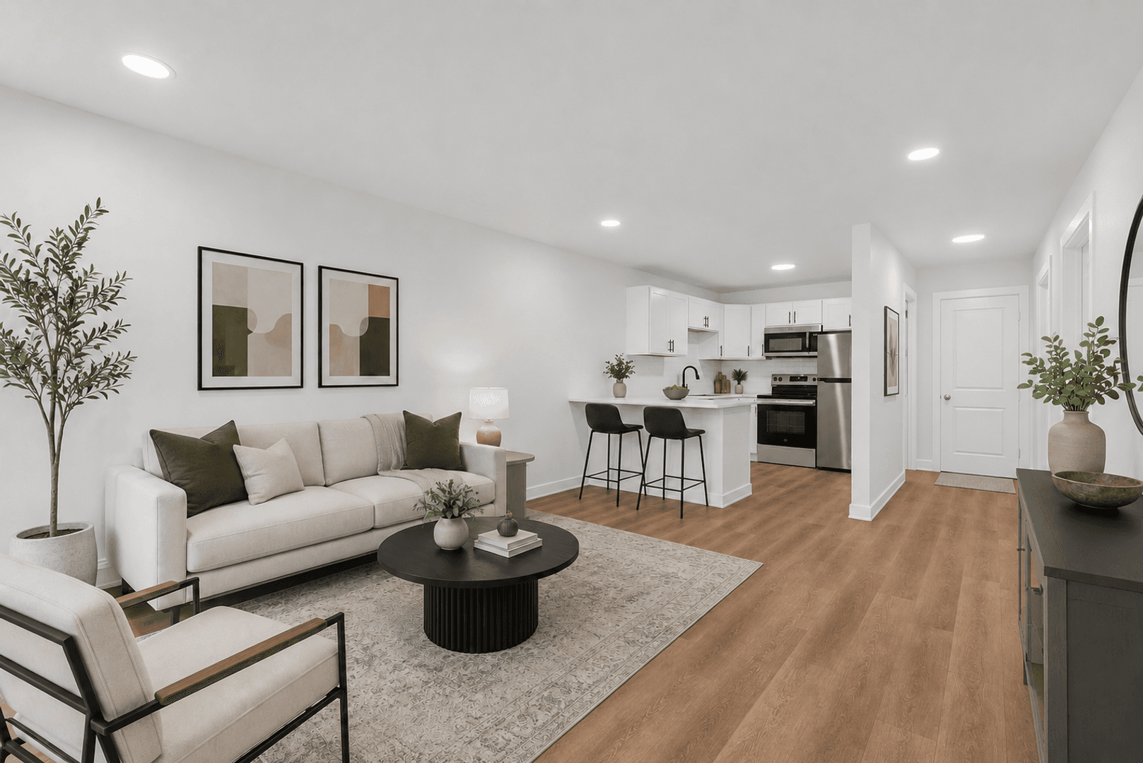 Plymouth Apartment: 775 Coolidge
