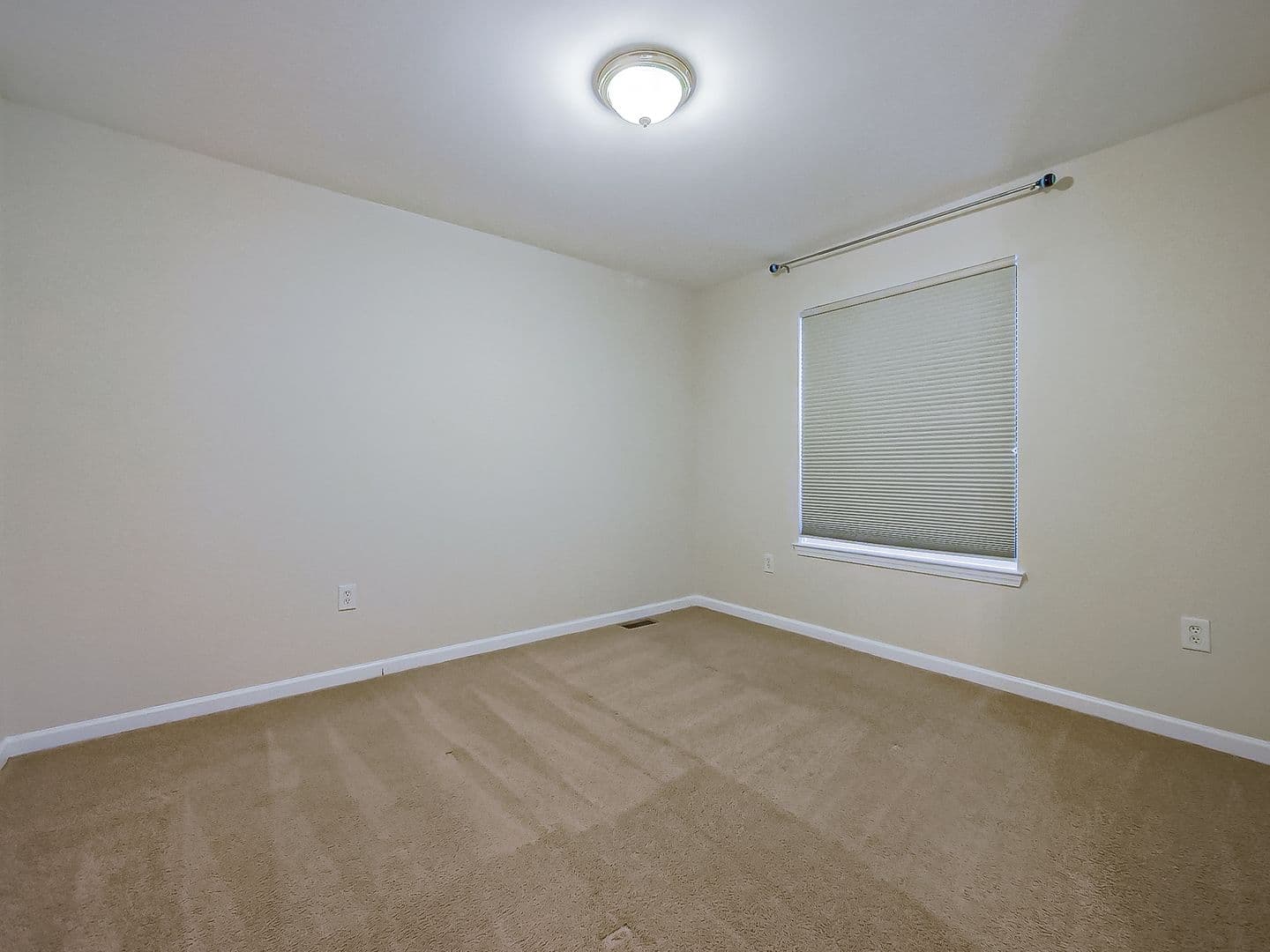 Wixom House: 3140 Mulberry Ct