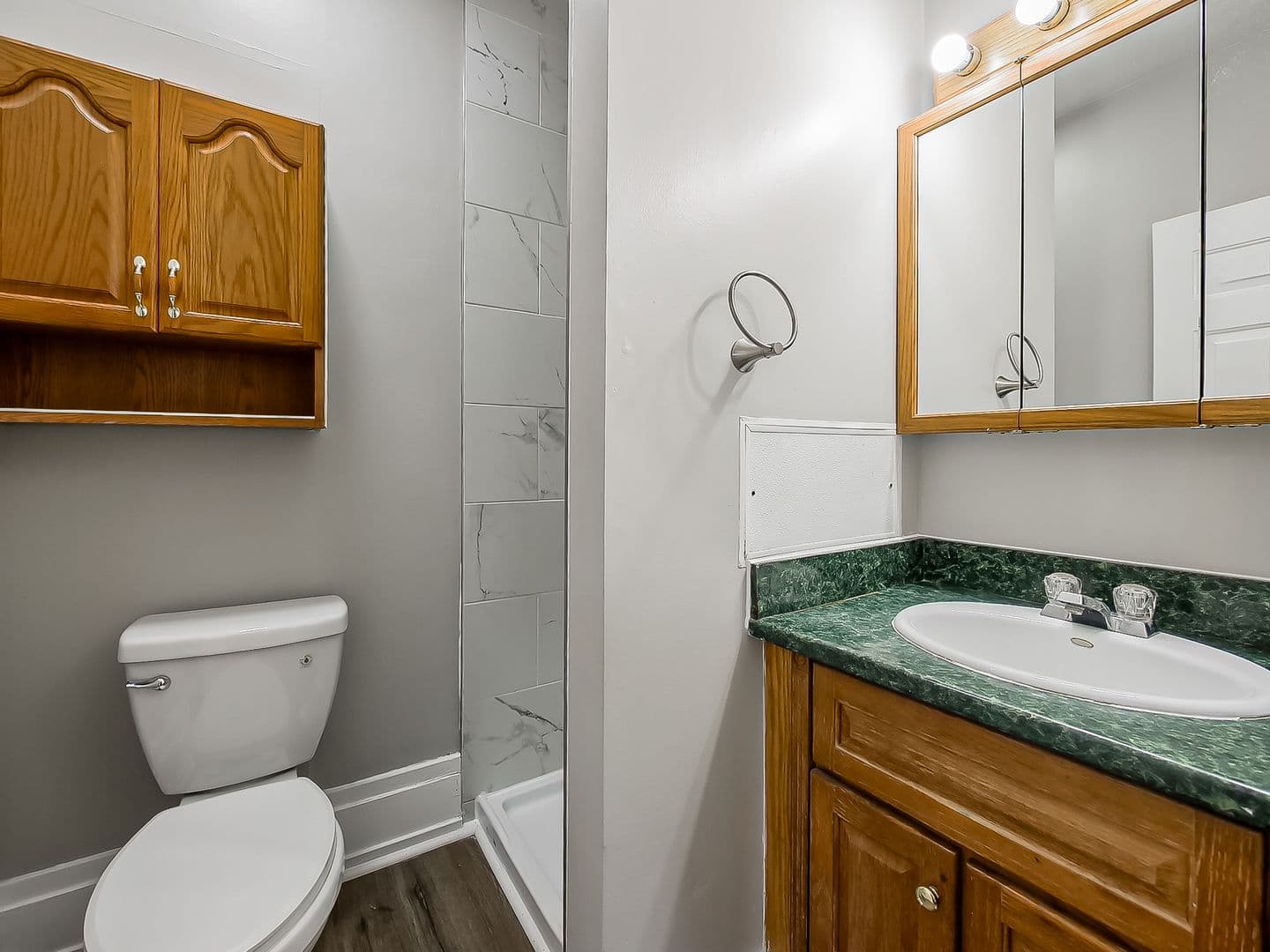Waterford Apartment: 3160 Dixie Hwy