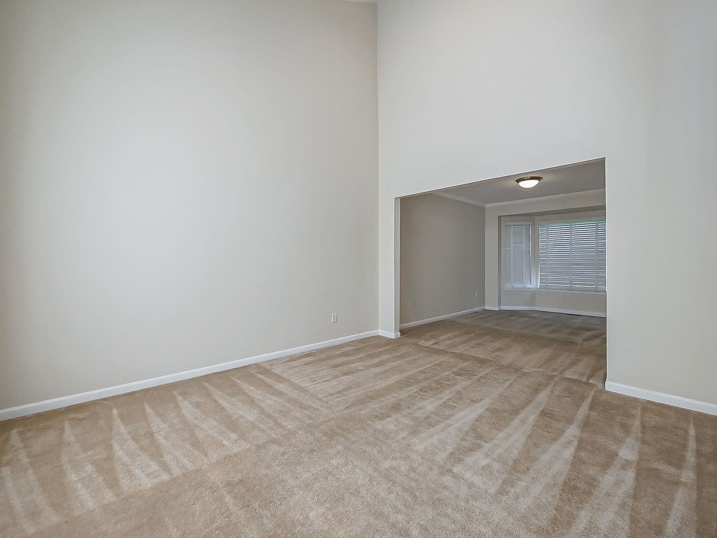 Wixom House: 3140 Mulberry Ct