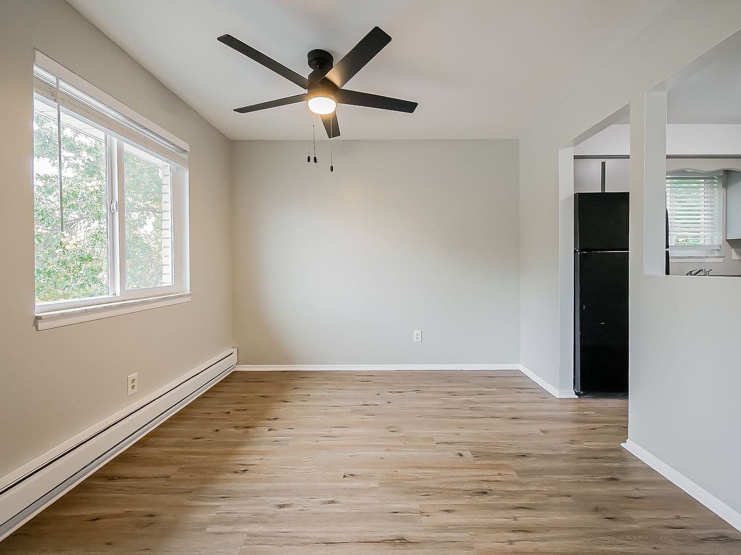 White Lake Apartment: 221 Summit Ridge Dr