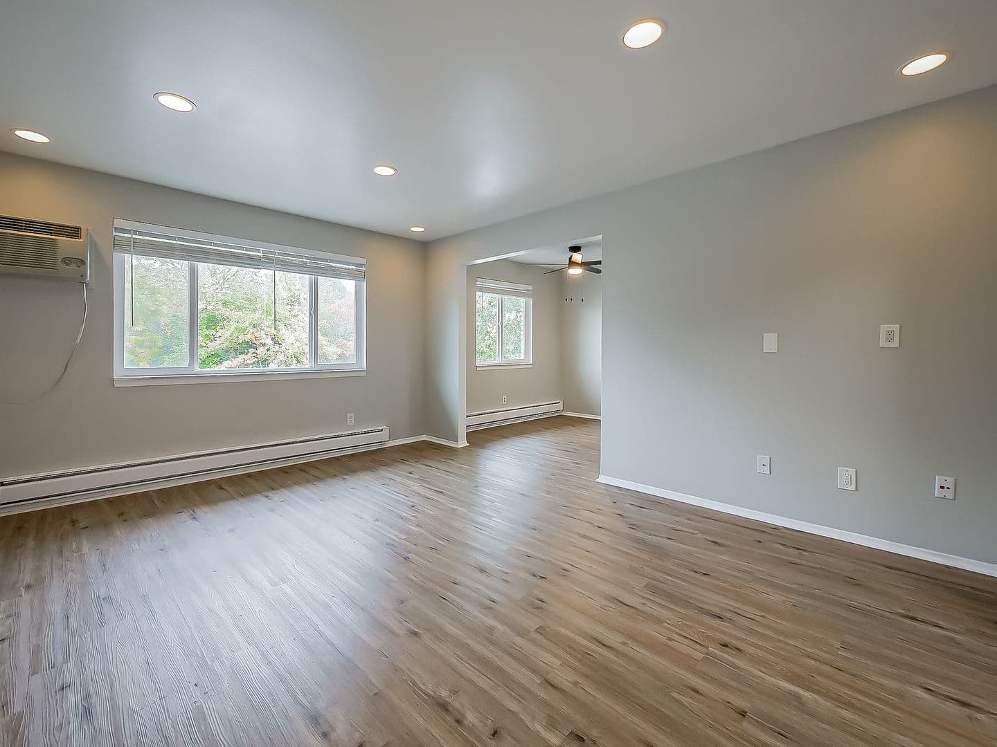 White Lake Apartment: 221 Summit Ridge Dr