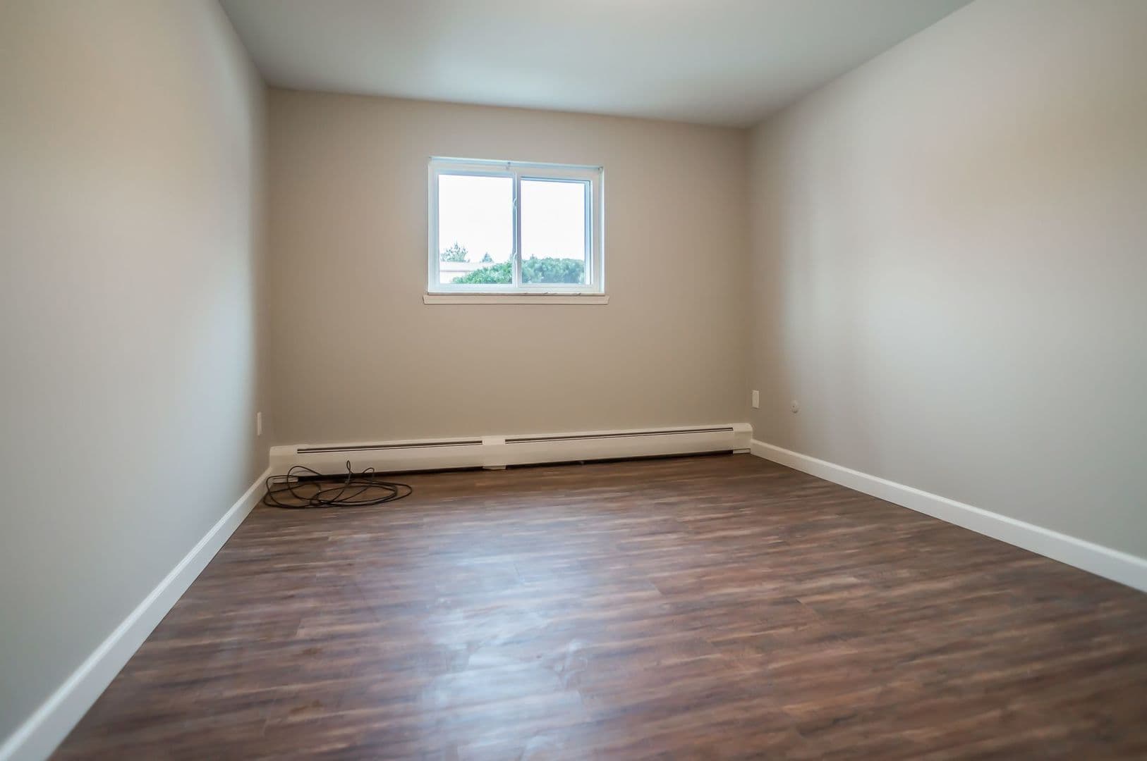 Walled Lake Apartment: 2173 Decker Rd