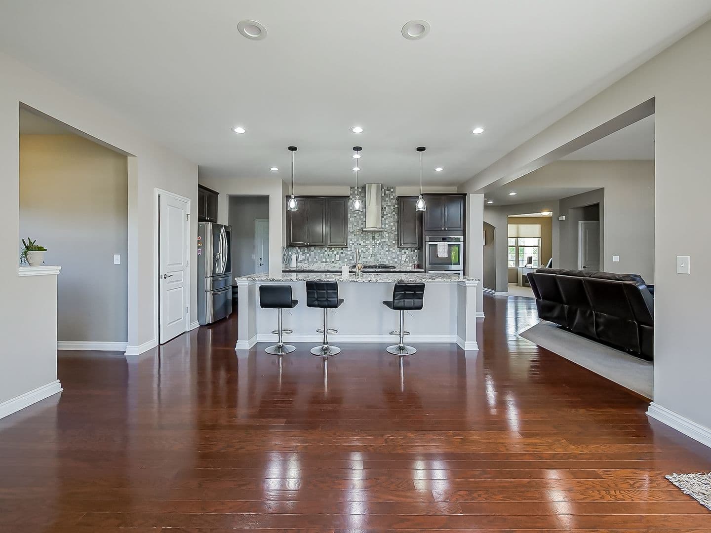 South Lyon House: 23431 Crooked Tree Ct S