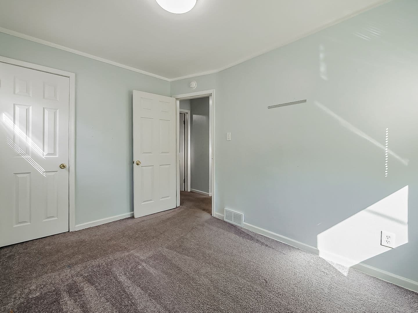 Inkster House: 127 Auburn St
