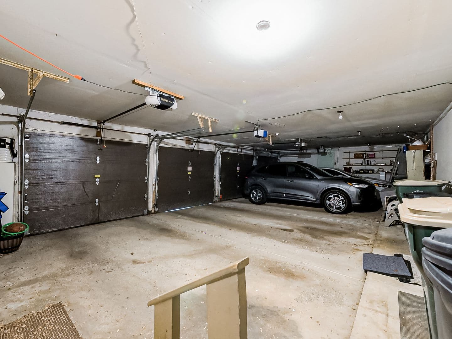 Canton House: 41562 Bedford Dr