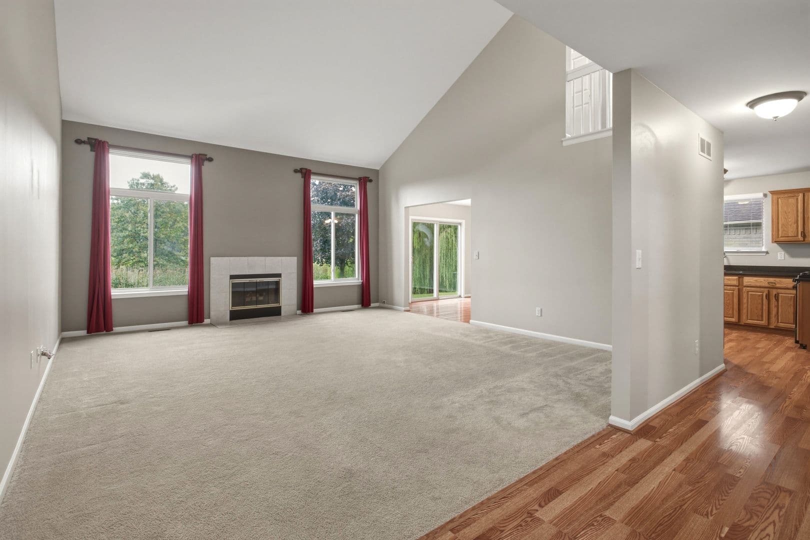 New Baltimore House: 52496 Fox Point Dr.