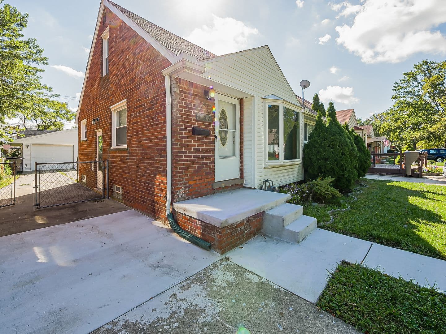 Inkster House: 127 Auburn St
