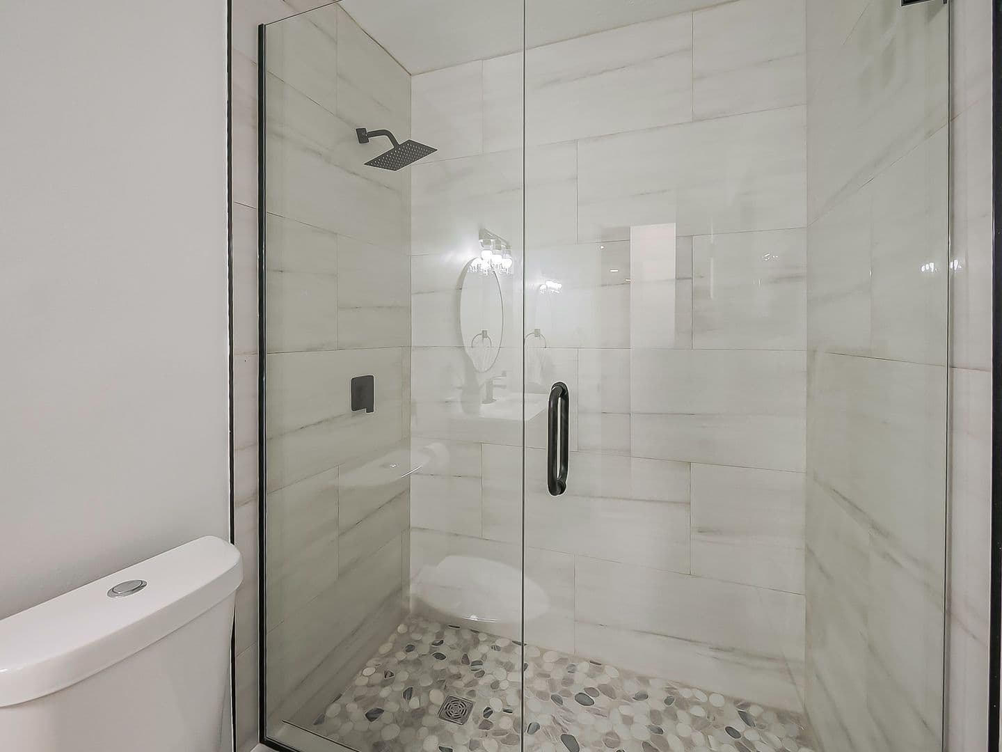 Plymouth Apartment: 40325 Plymouth Road