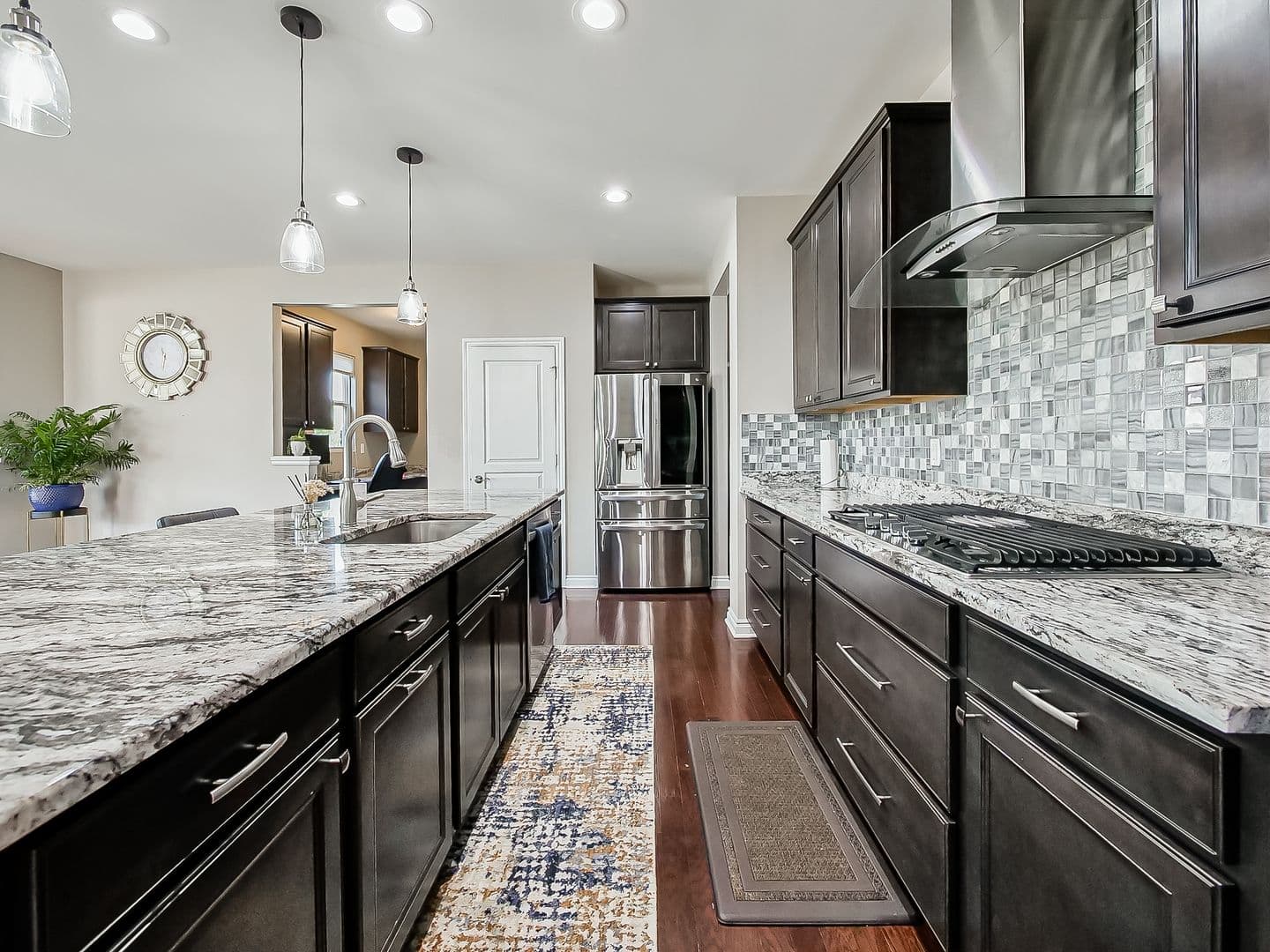 South Lyon House: 23431 Crooked Tree Ct S
