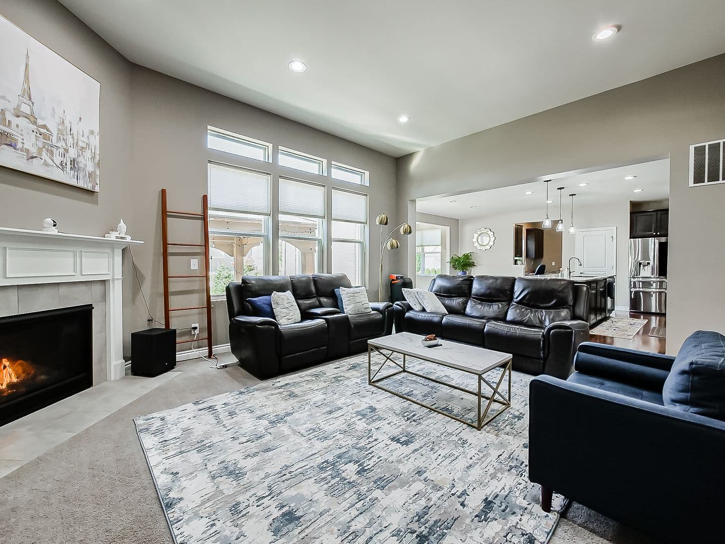 South Lyon House: 23431 Crooked Tree Ct S