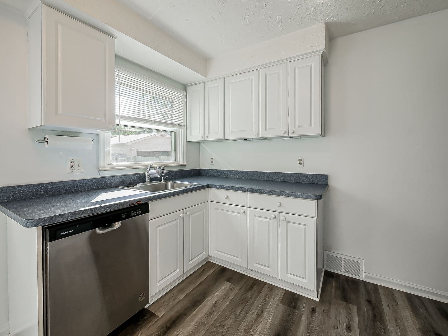 Inkster House: 127 Auburn St