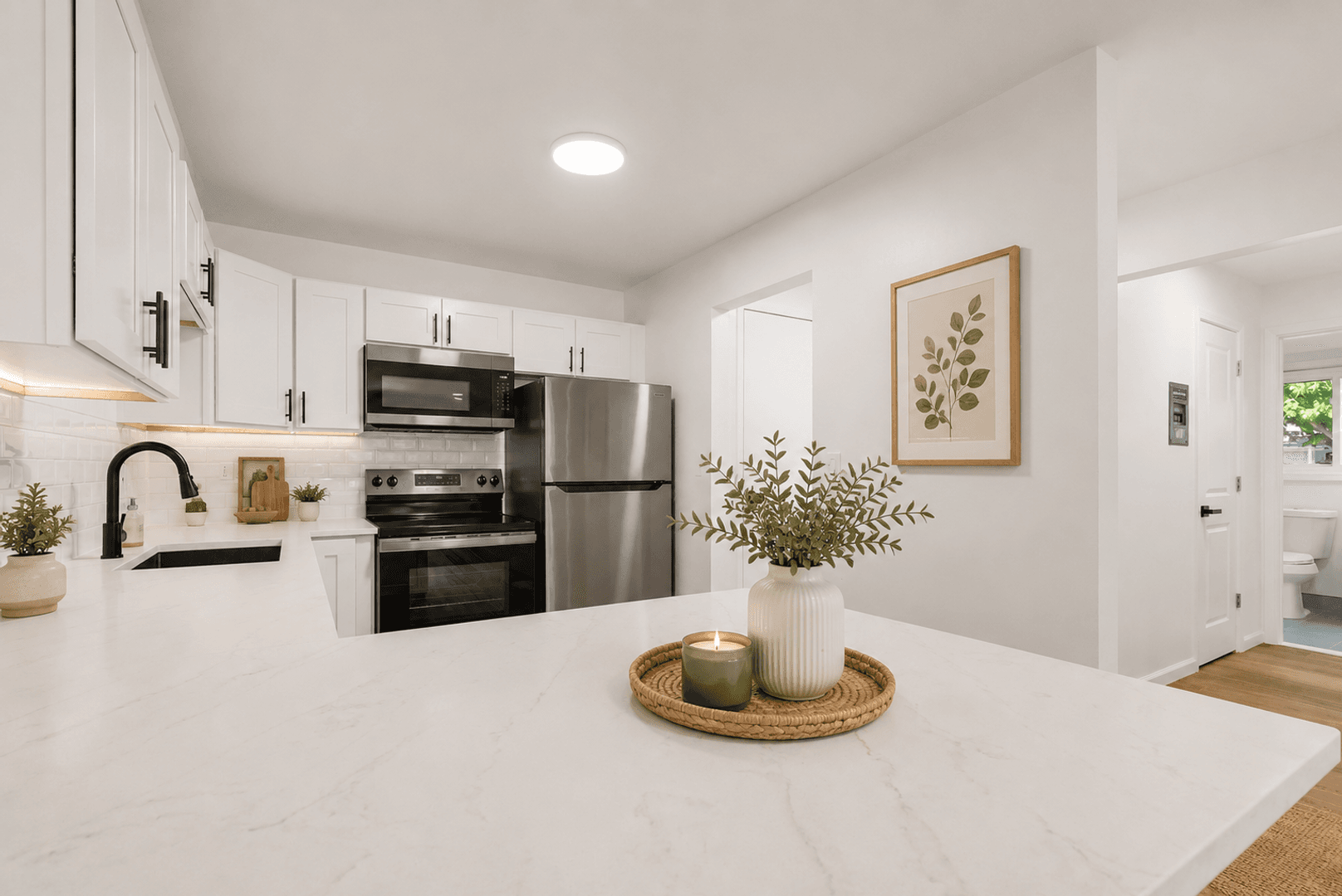 Plymouth Apartment: 775 Coolidge
