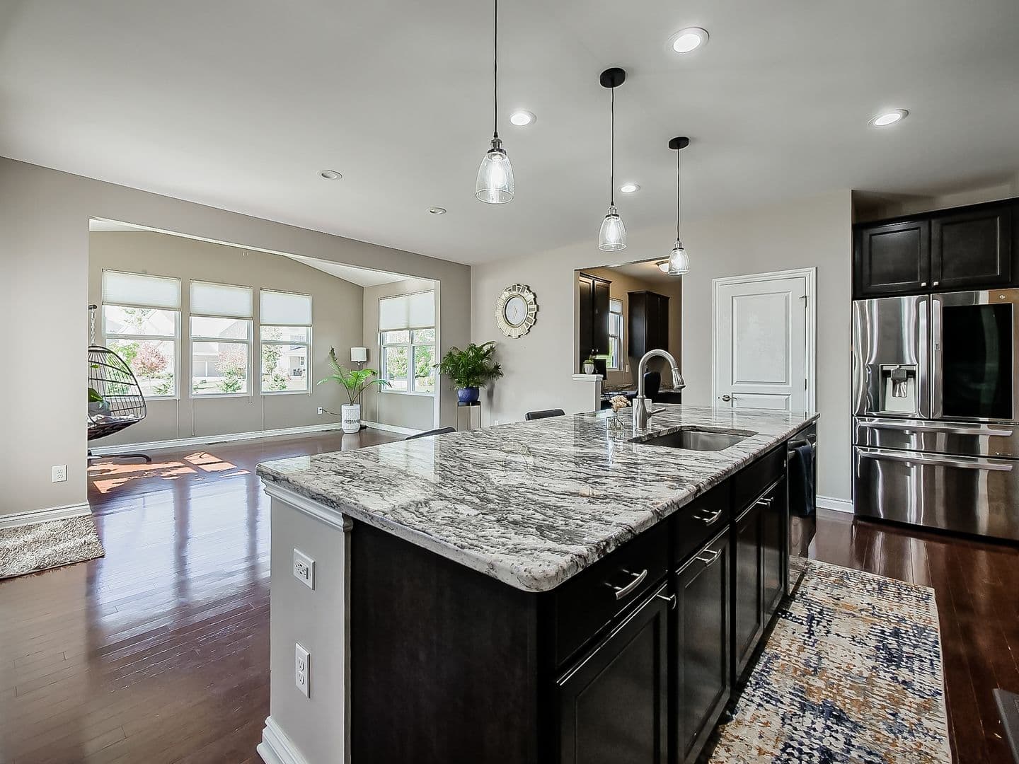 South Lyon House: 23431 Crooked Tree Ct S