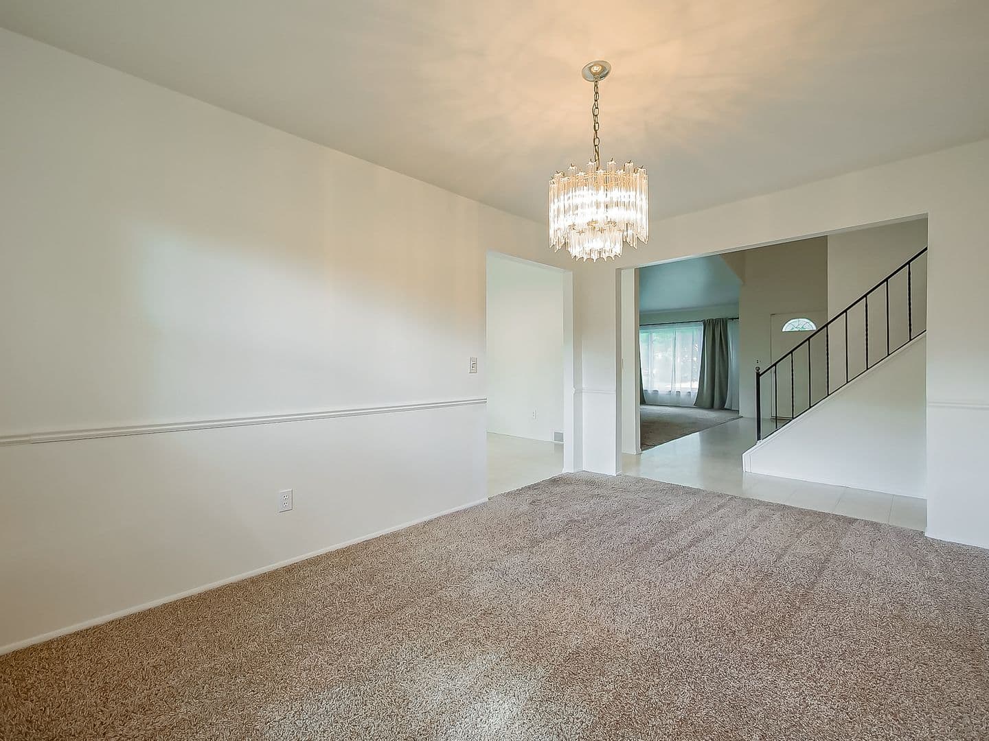 Novi House: 42195 Park Ridge Rd