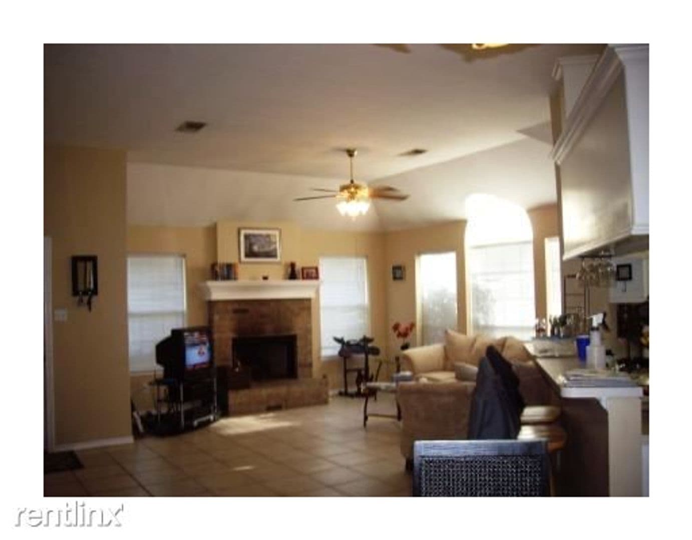 Bryan Multiplex: 3313 A Forestwood