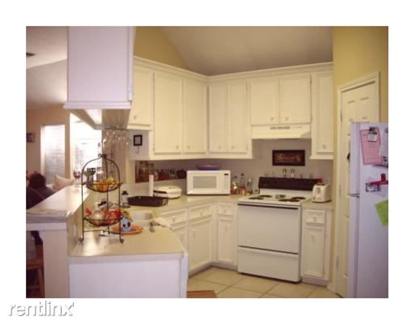Bryan Multiplex: 3313 A Forestwood