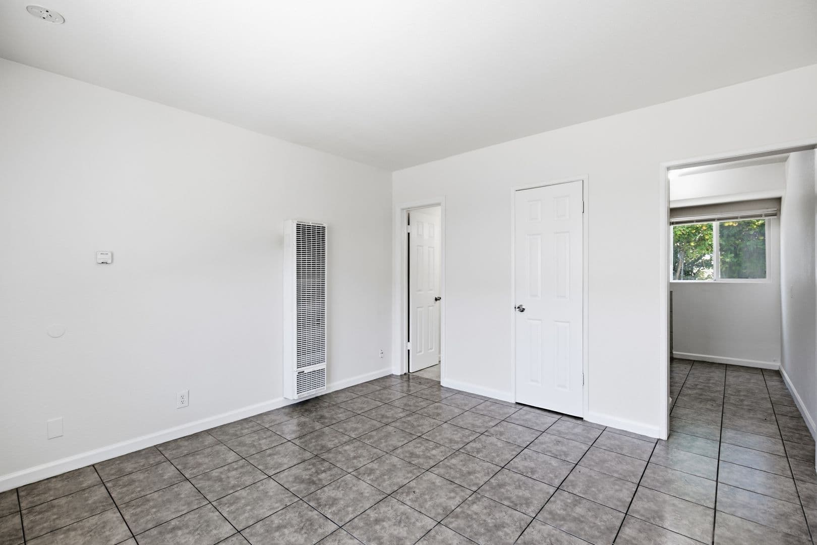 Huntington Park Apartment: 7101 Rugby Ave