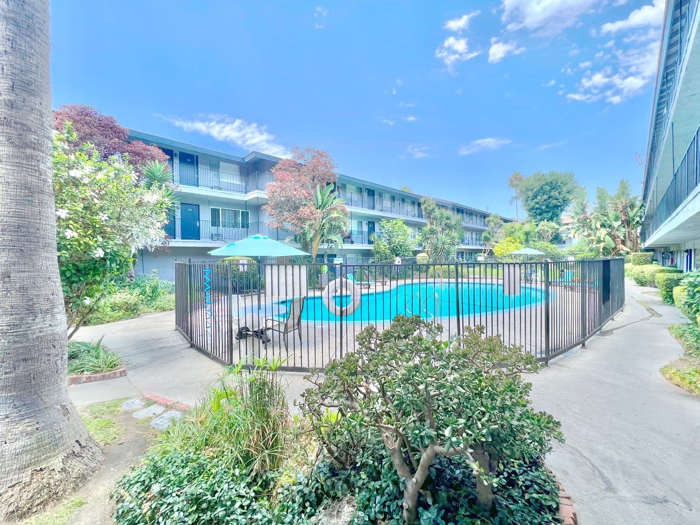 Anaheim Apartment: 3360 West Lincoln Avenue