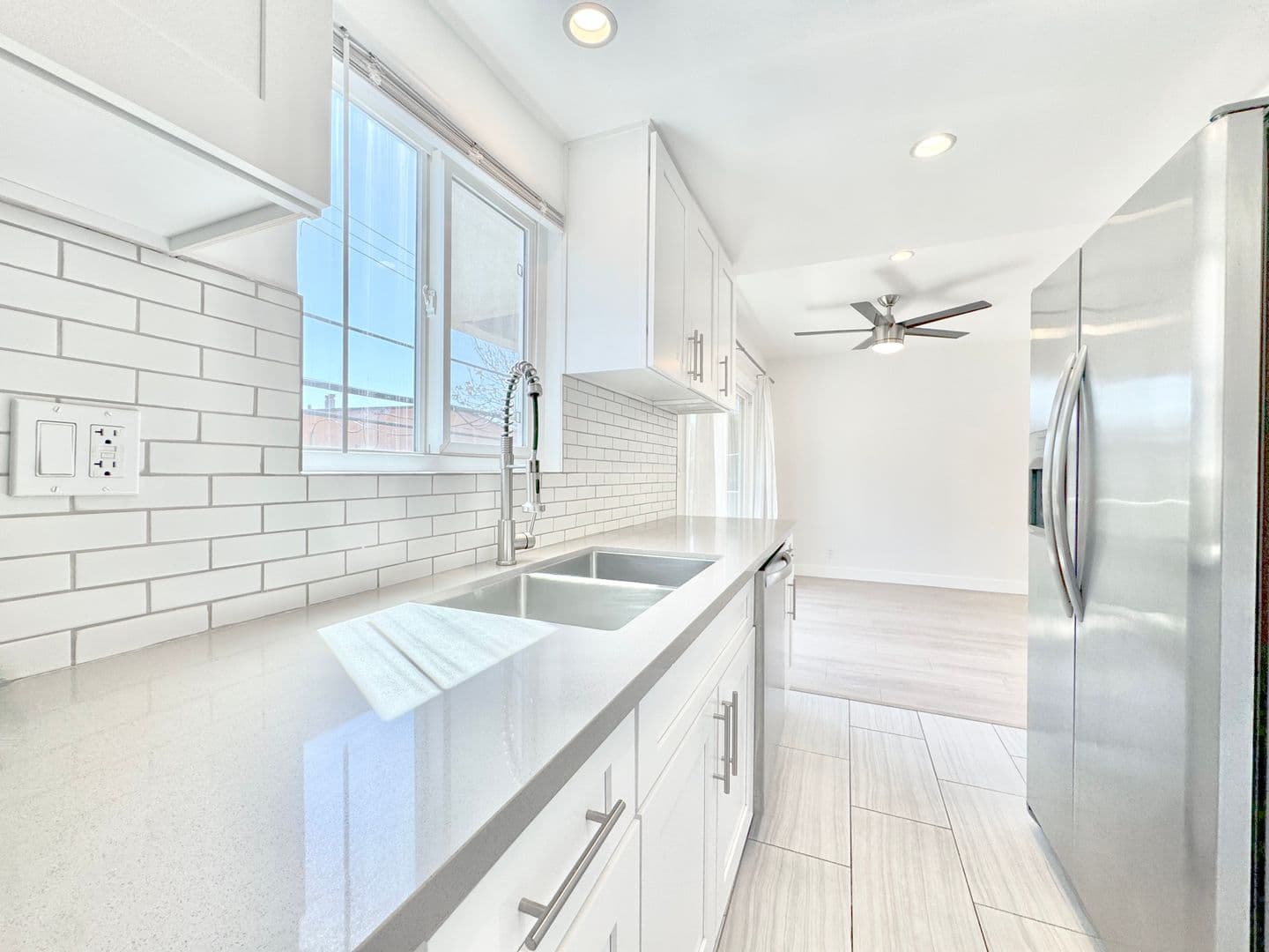 Los Angeles Apartment: 8616 Whitworth Drive