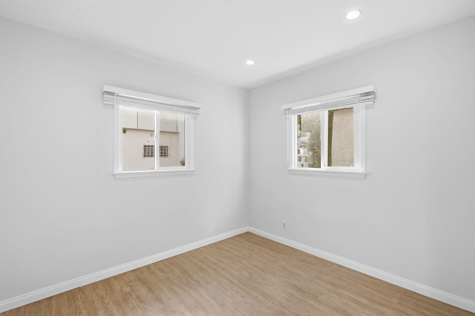 Santa Monica Apartment: 1313 Pico Blvd