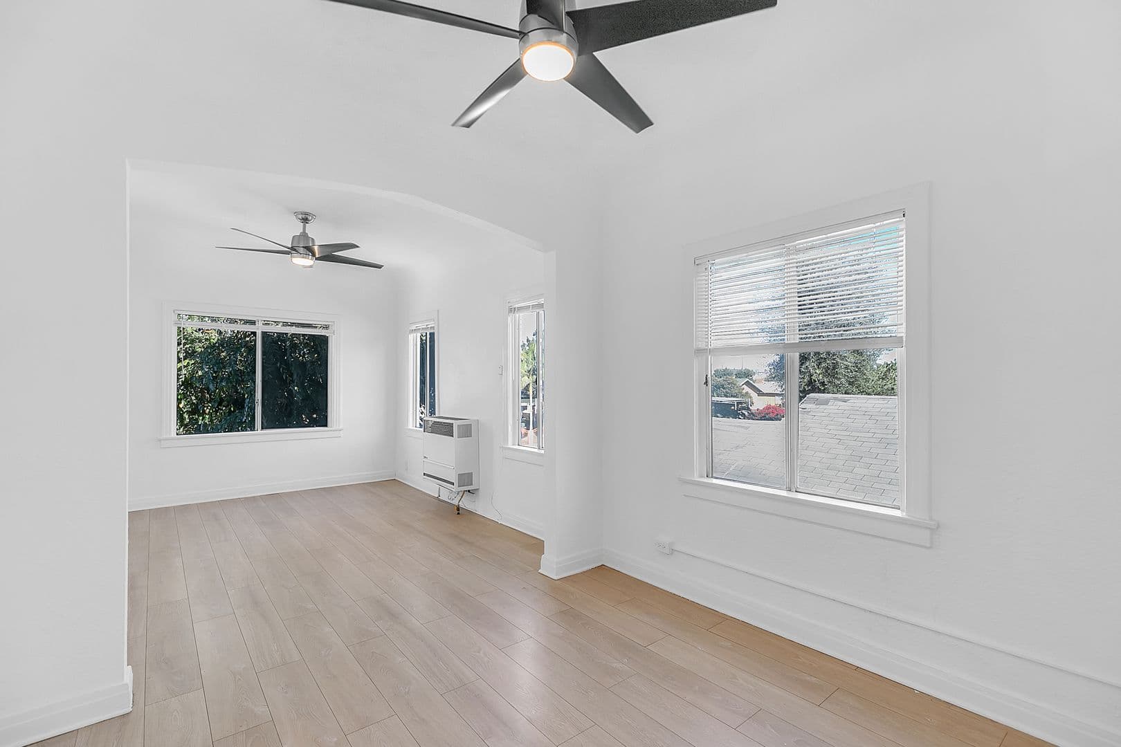 Los Angeles Apartment: 1524 E. 52nd Street