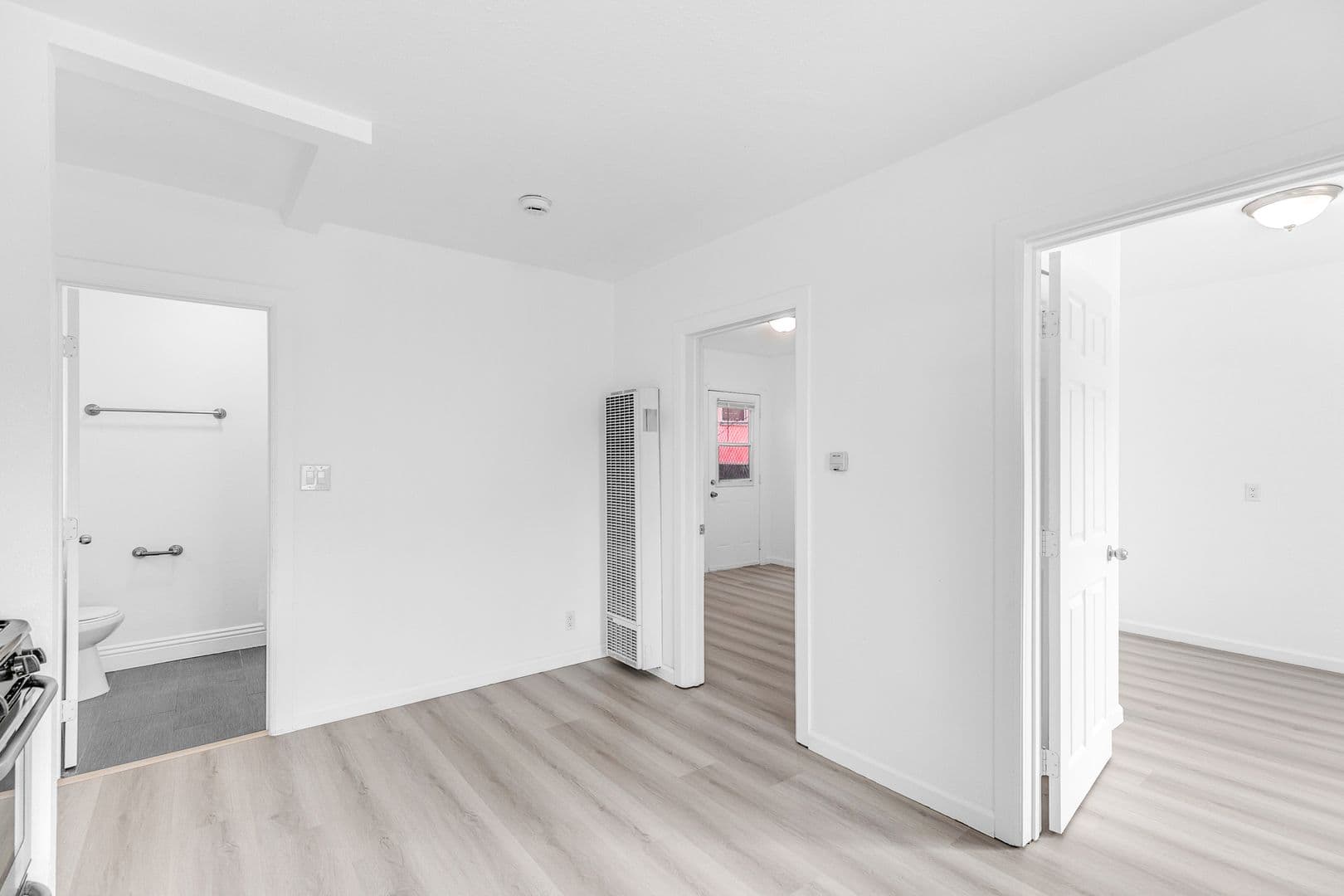 Los Angeles Apartment: 1424-1430 Echo Park Avenue