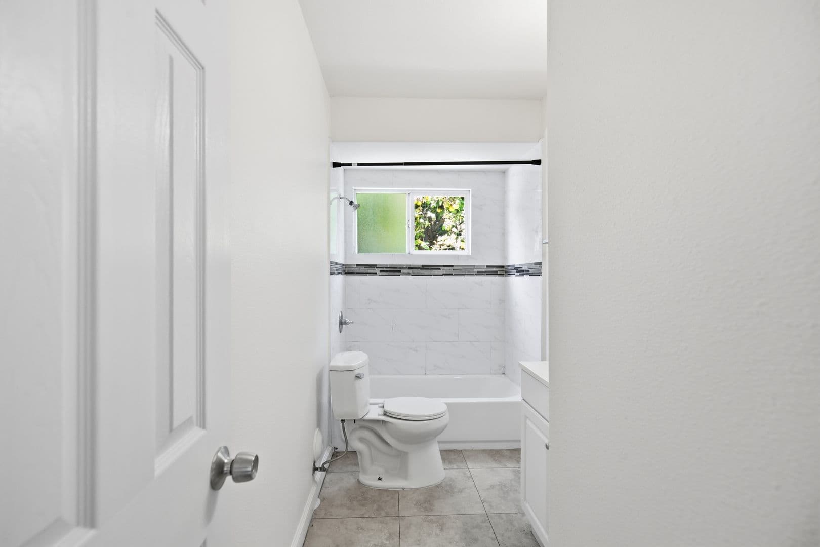 Huntington Park Apartment: 7101 Rugby Ave