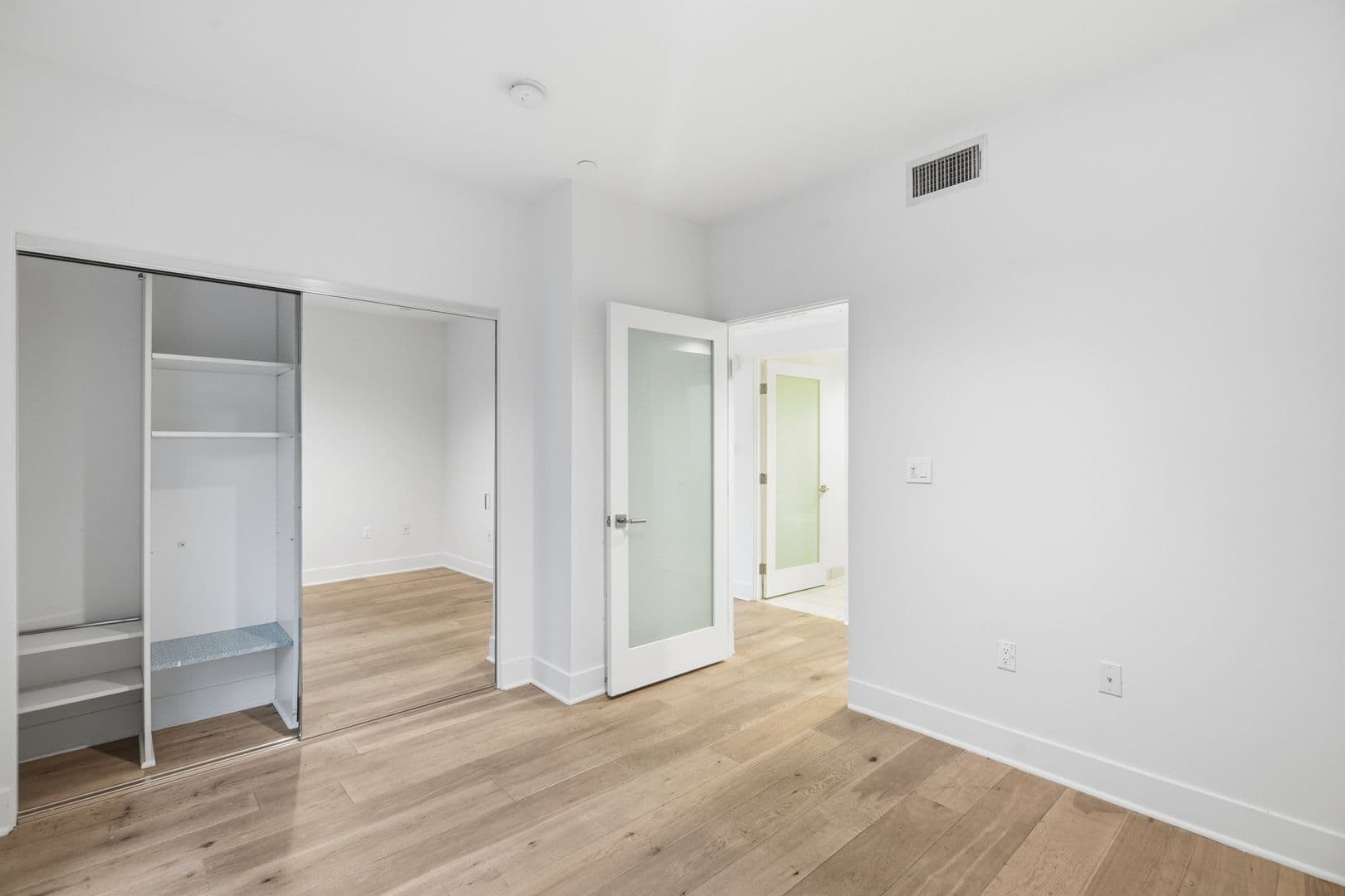 Los Angeles Apartment: 843 N Fuller Avenue