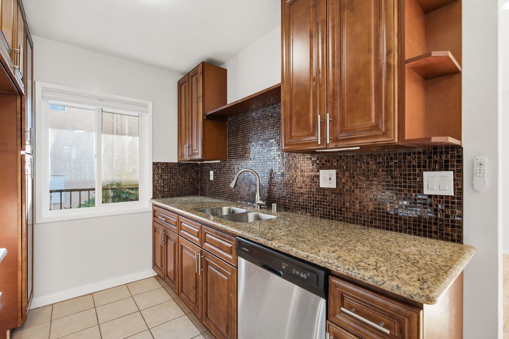 Sherman Oaks Apartment: 14620-14626 Magnolia Blvd
