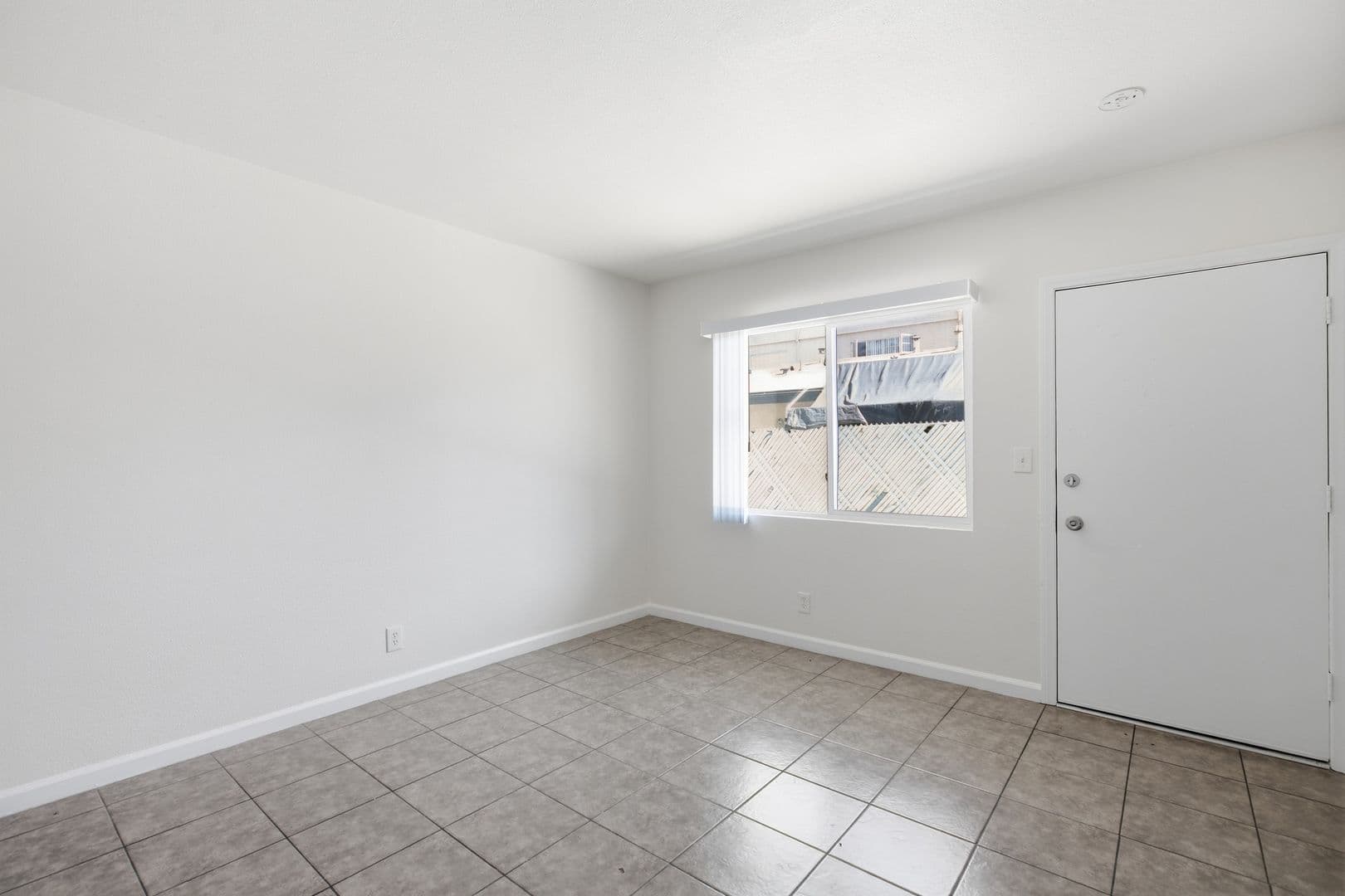 Huntington Park Apartment: 7101 Rugby Ave