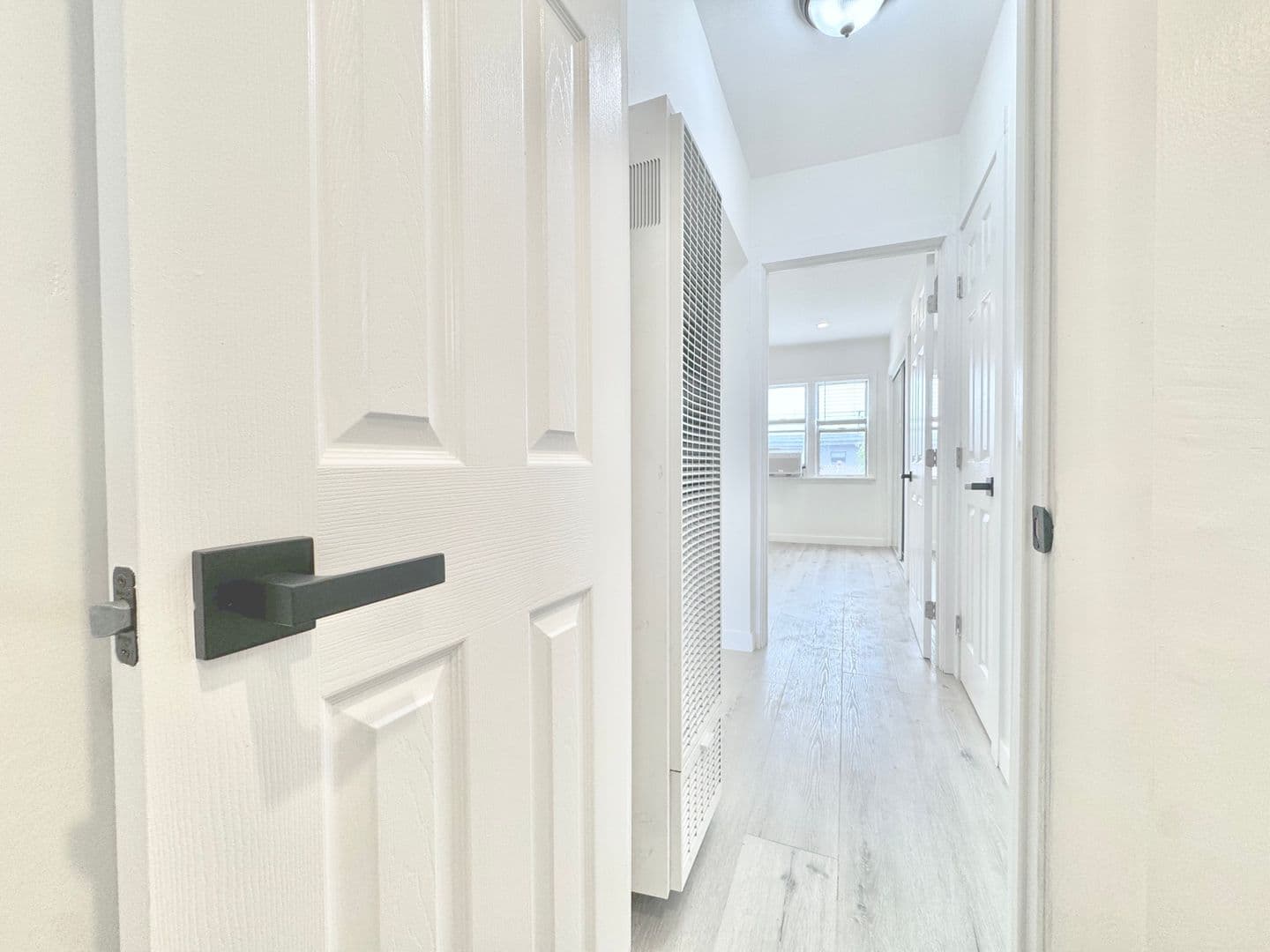Long Beach Apartment: 1600 Chestnut Ave