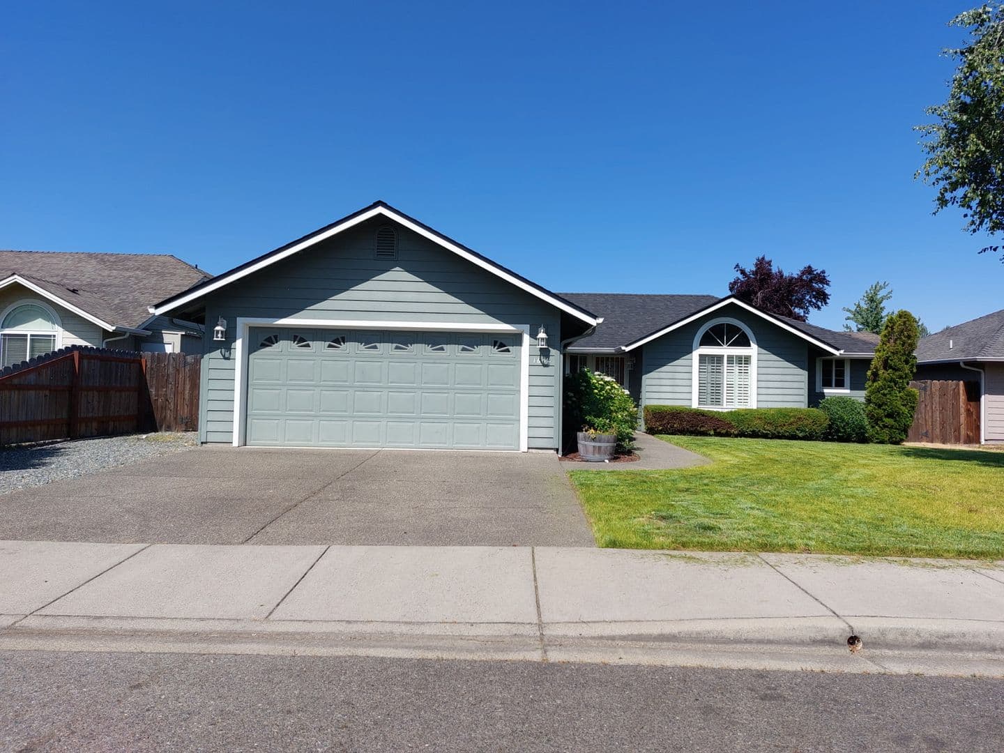 Grants Pass House: 1654 SW Nunnwood Lane