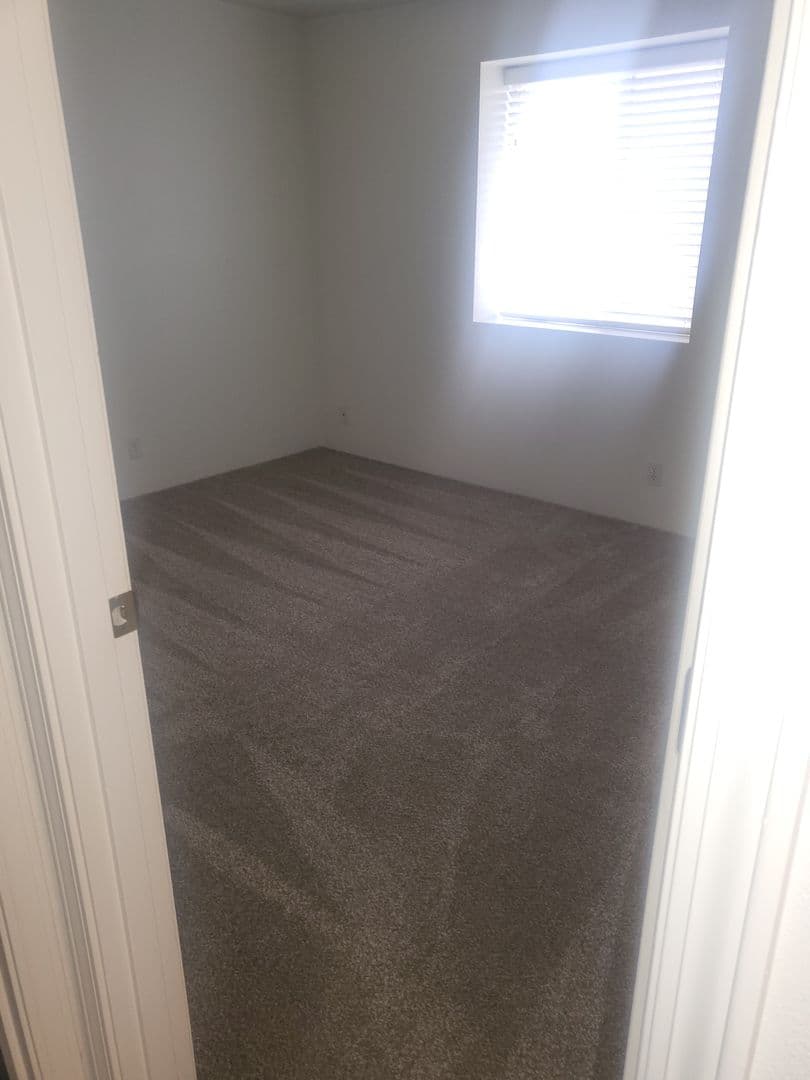 Grants Pass Apartment: 1151 Willow Lane