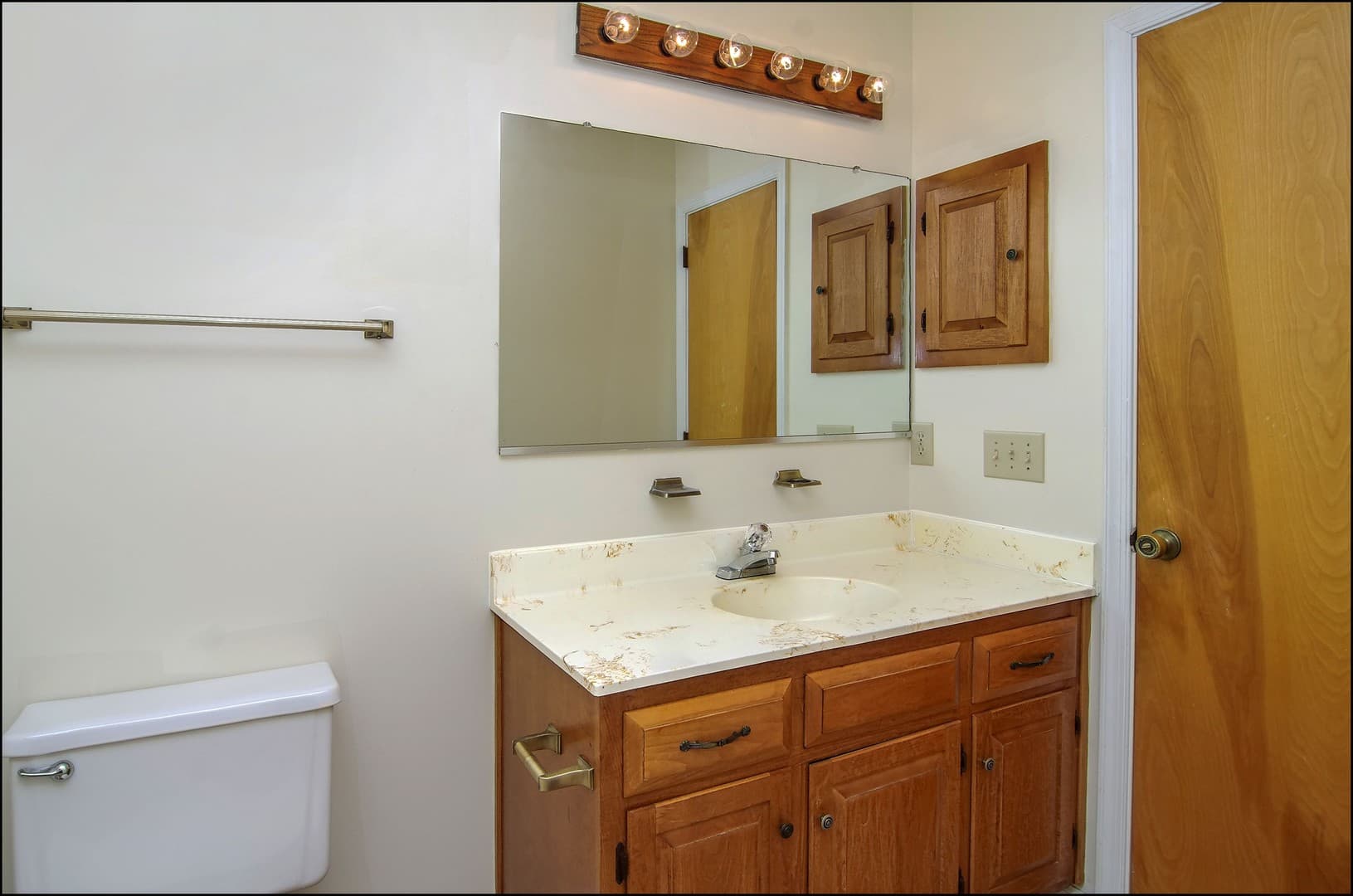Newport News House: 79 Anchorage Dr