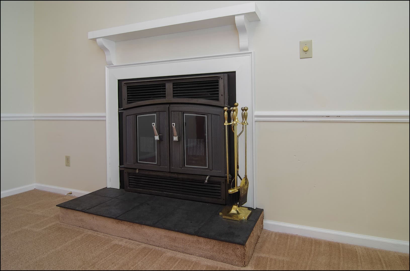 Newport News House: 79 Anchorage Dr