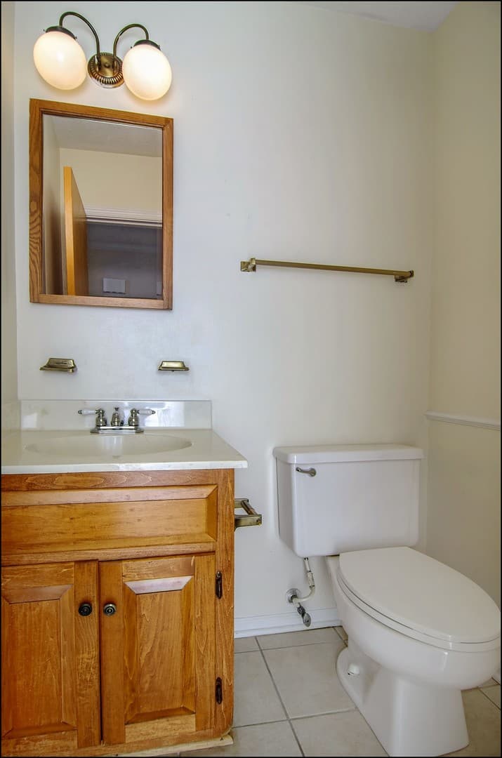 Newport News House: 79 Anchorage Dr