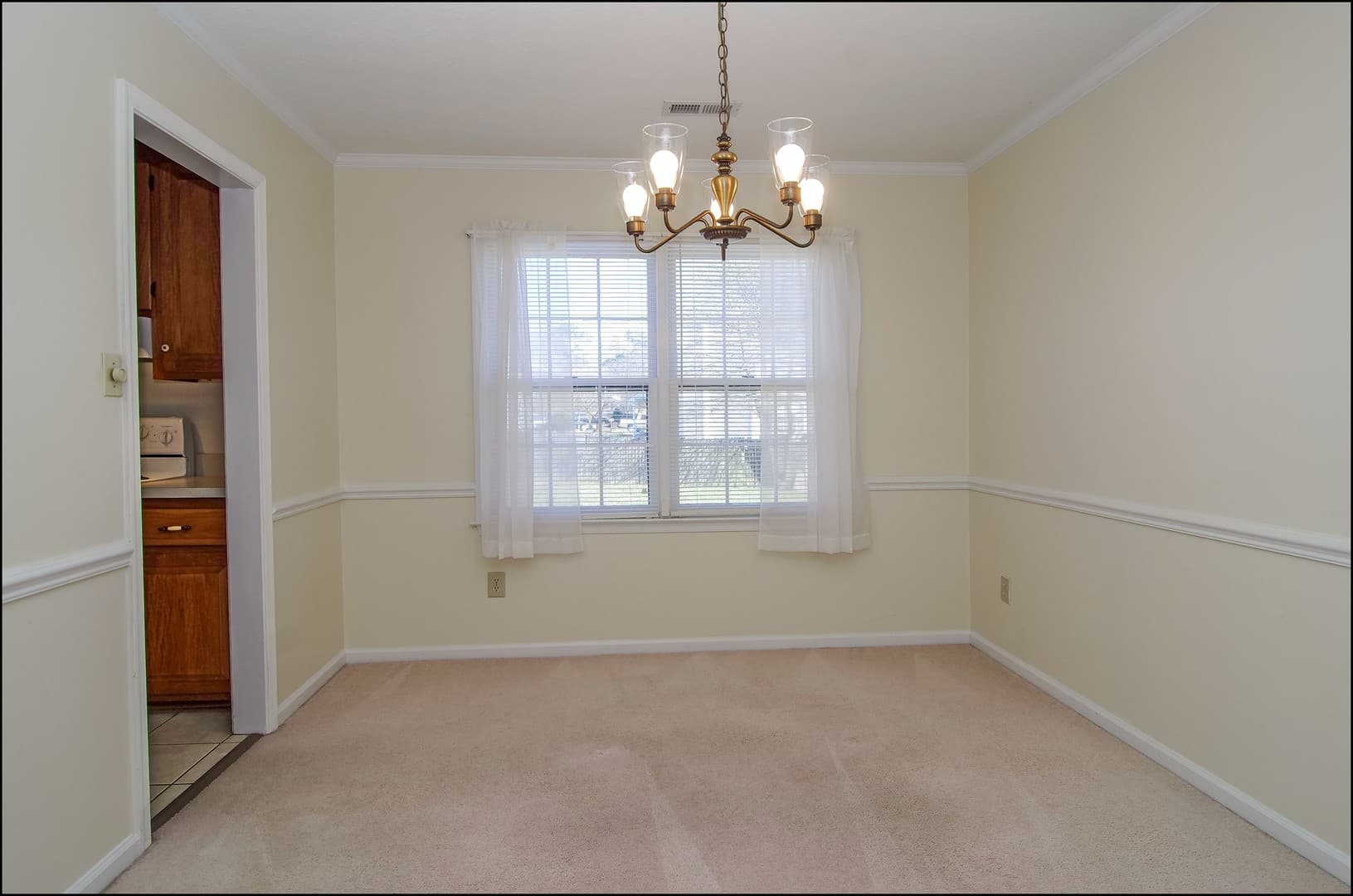 Newport News House: 79 Anchorage Dr