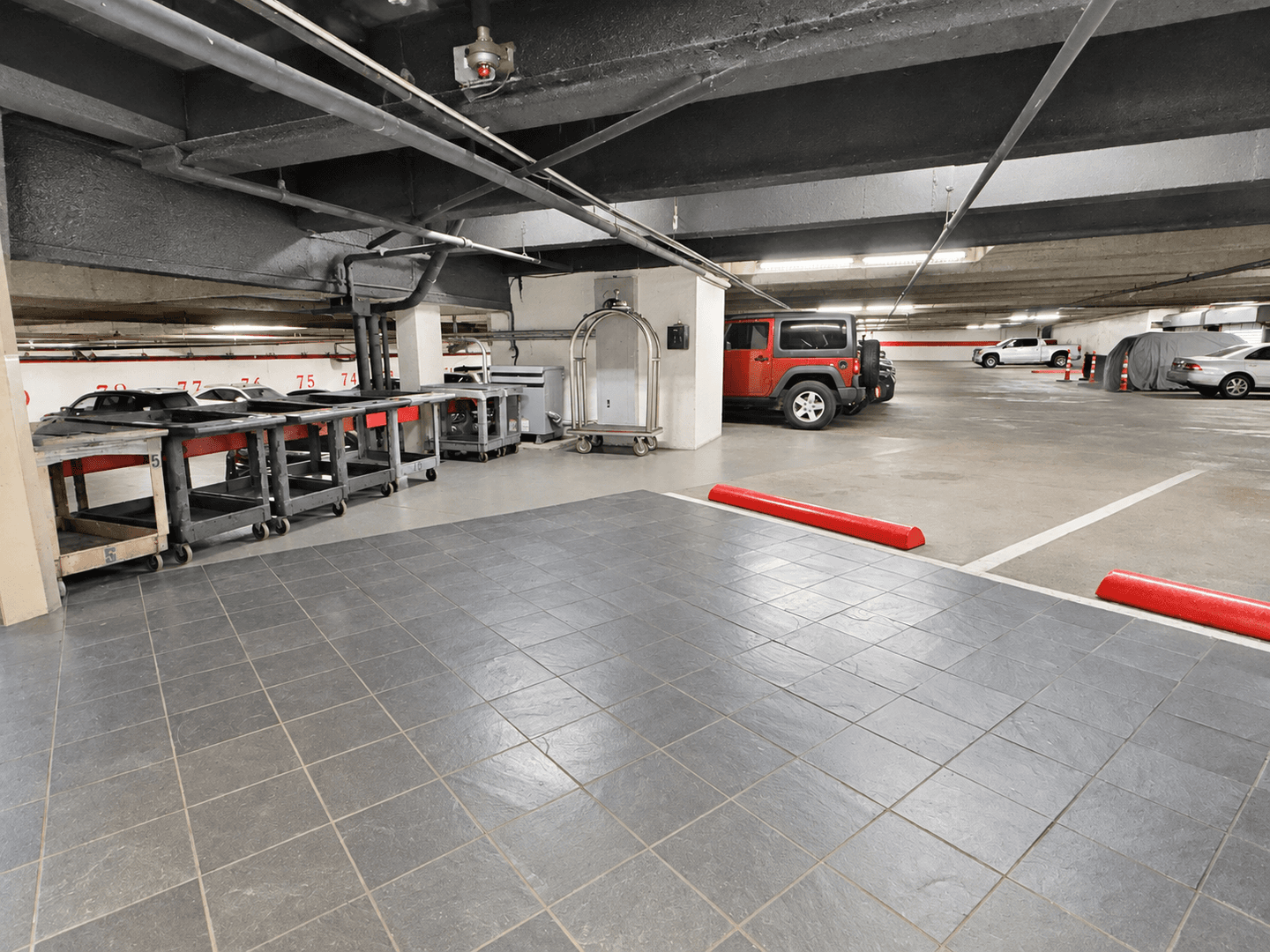 Dallas House: 3030 McKinney Ave #1703