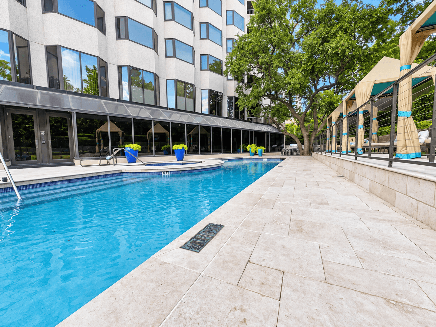 Dallas House: 3030 McKinney Ave #1703