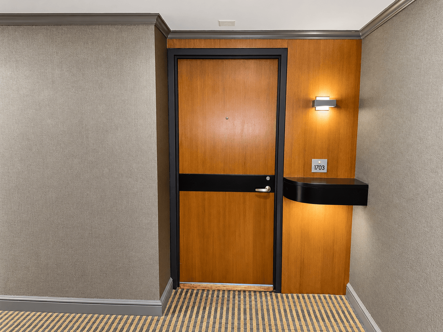 Dallas House: 3030 McKinney Ave #1703