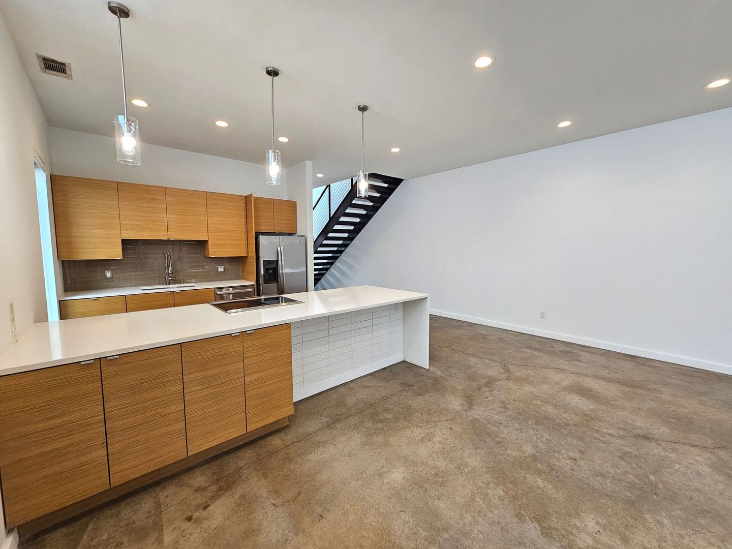 Dallas House: 4215 Roseland Ave.