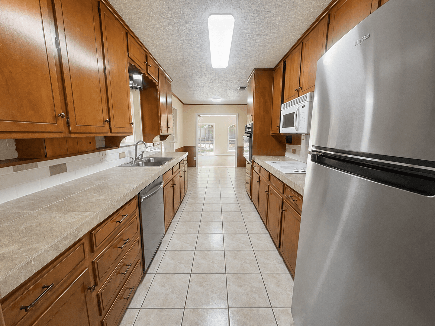 Hurst House: 1109 West Redbud Drive