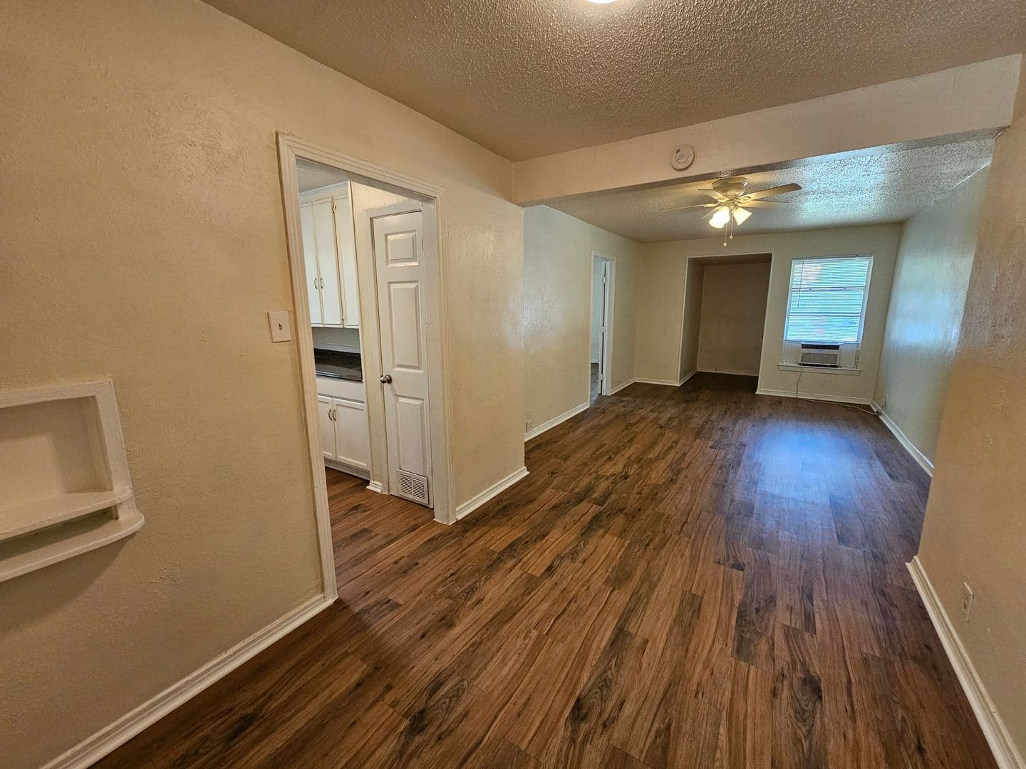 Dallas Townhome: 6540 Hollis Ave
